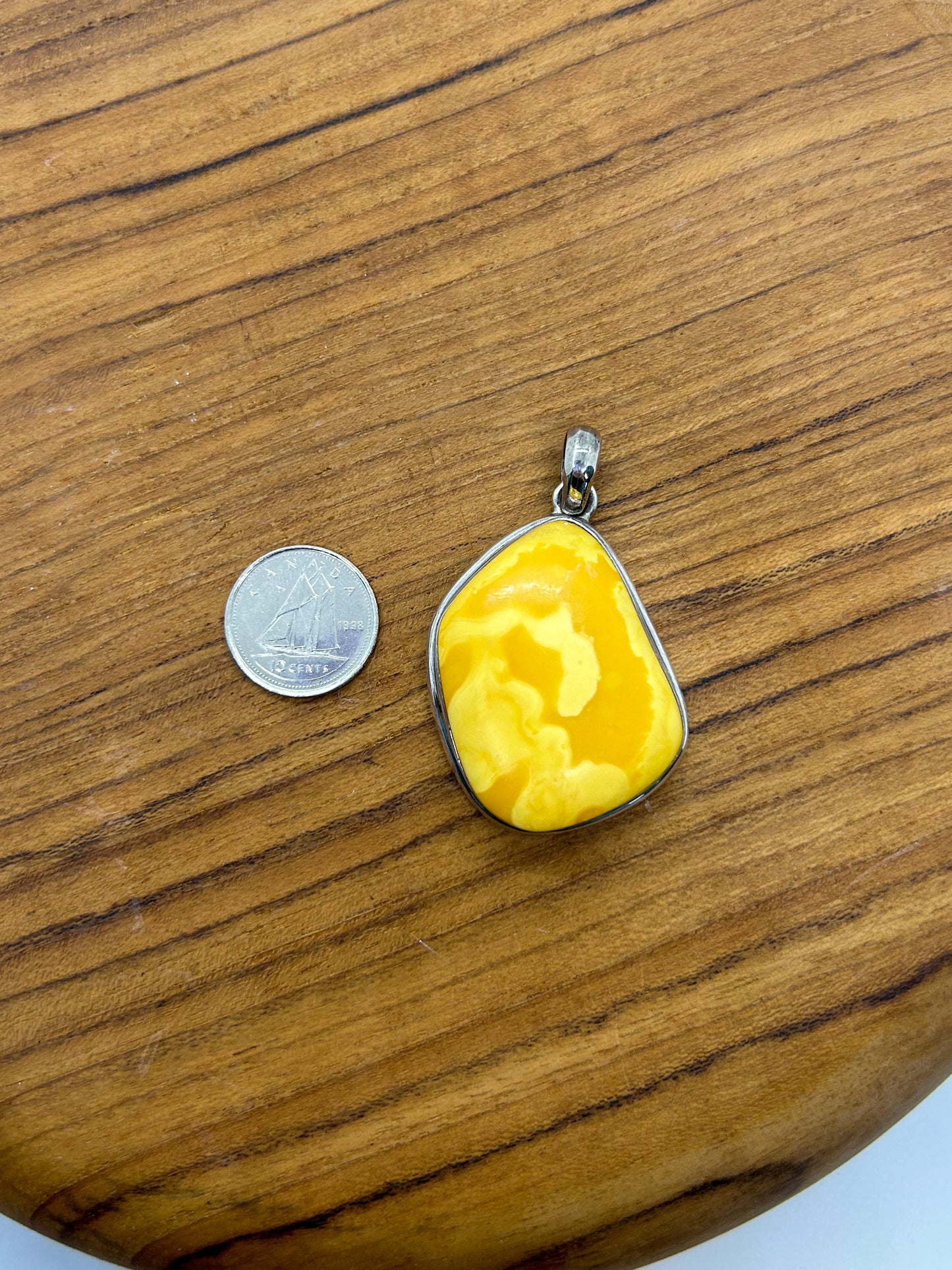Butterscotch Amber Pendant