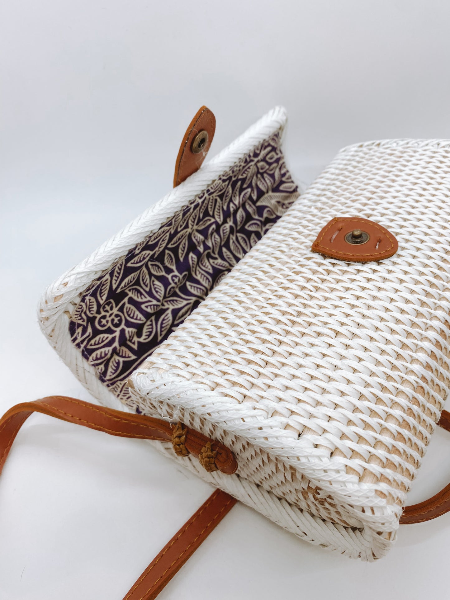 Rectangle Rattan Purse- White