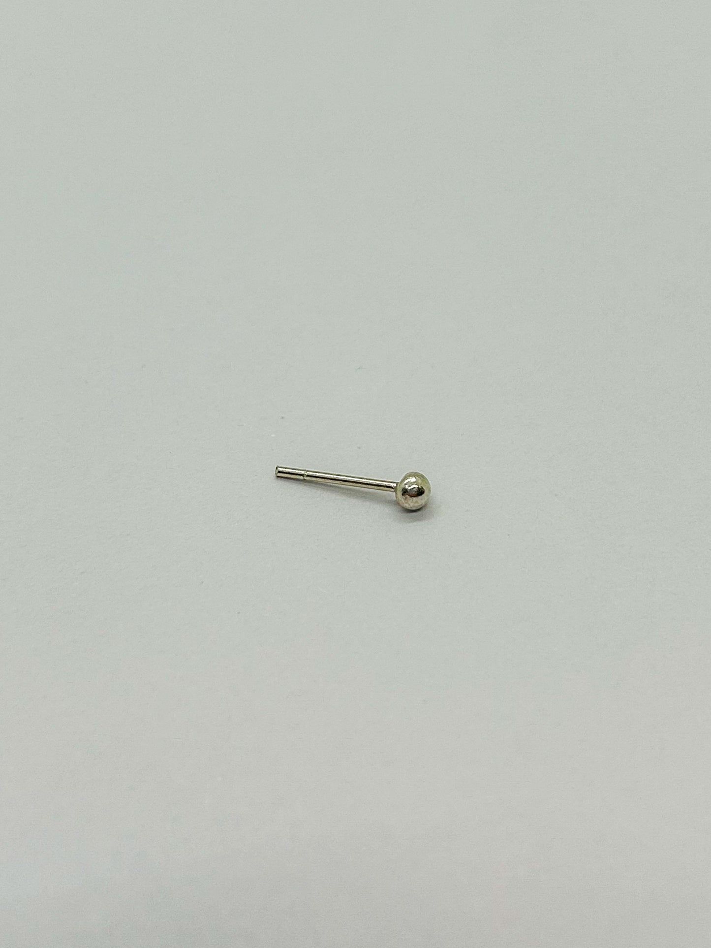 Large Silver Ball Straight-Back Nose Studs