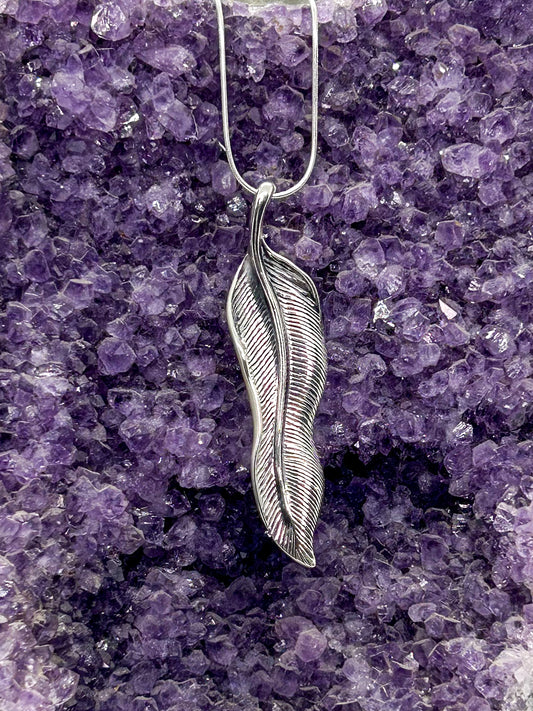 Detailed Silver Leaf Pendant