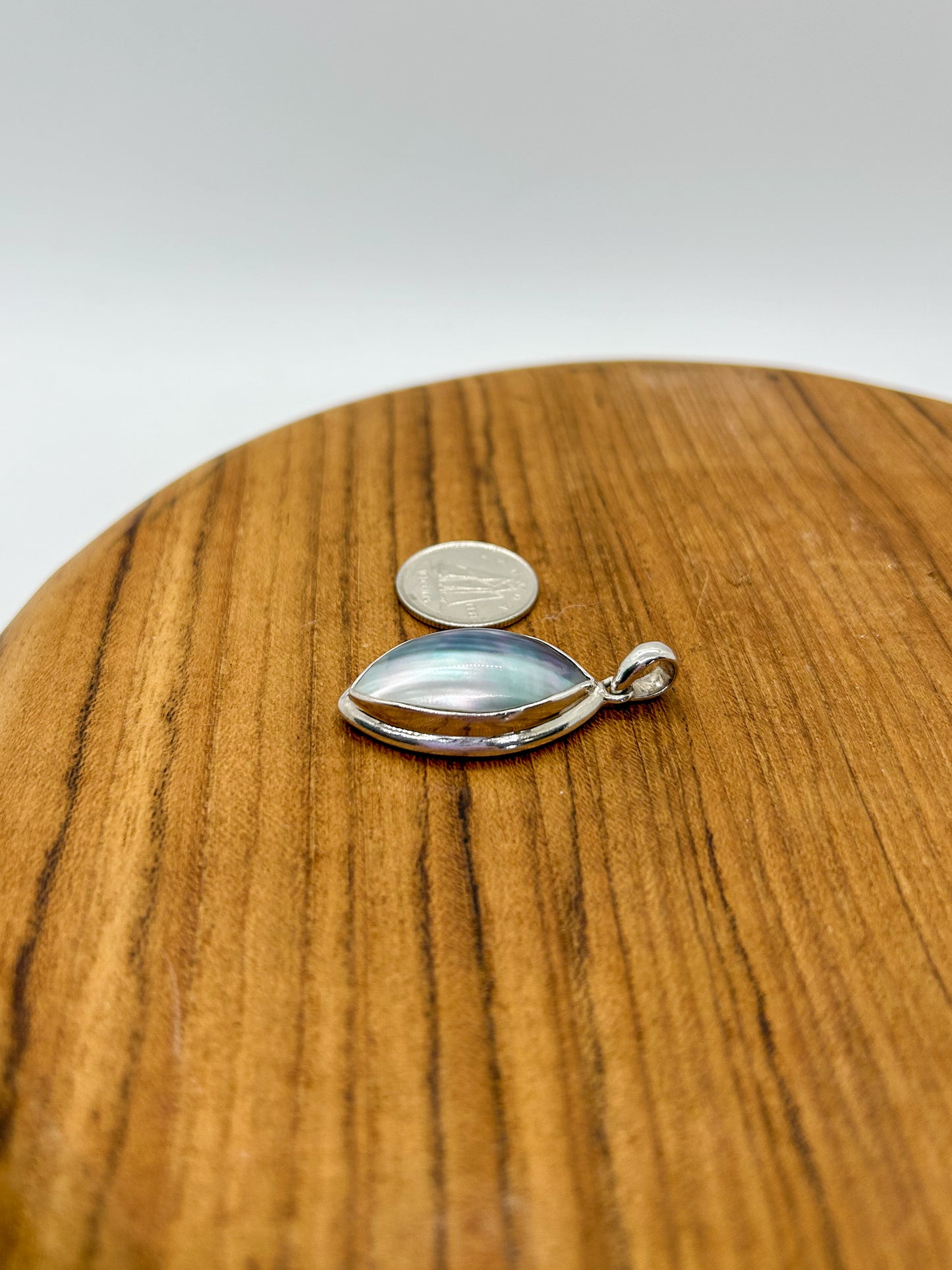 Black Mother of Pearl Pendant