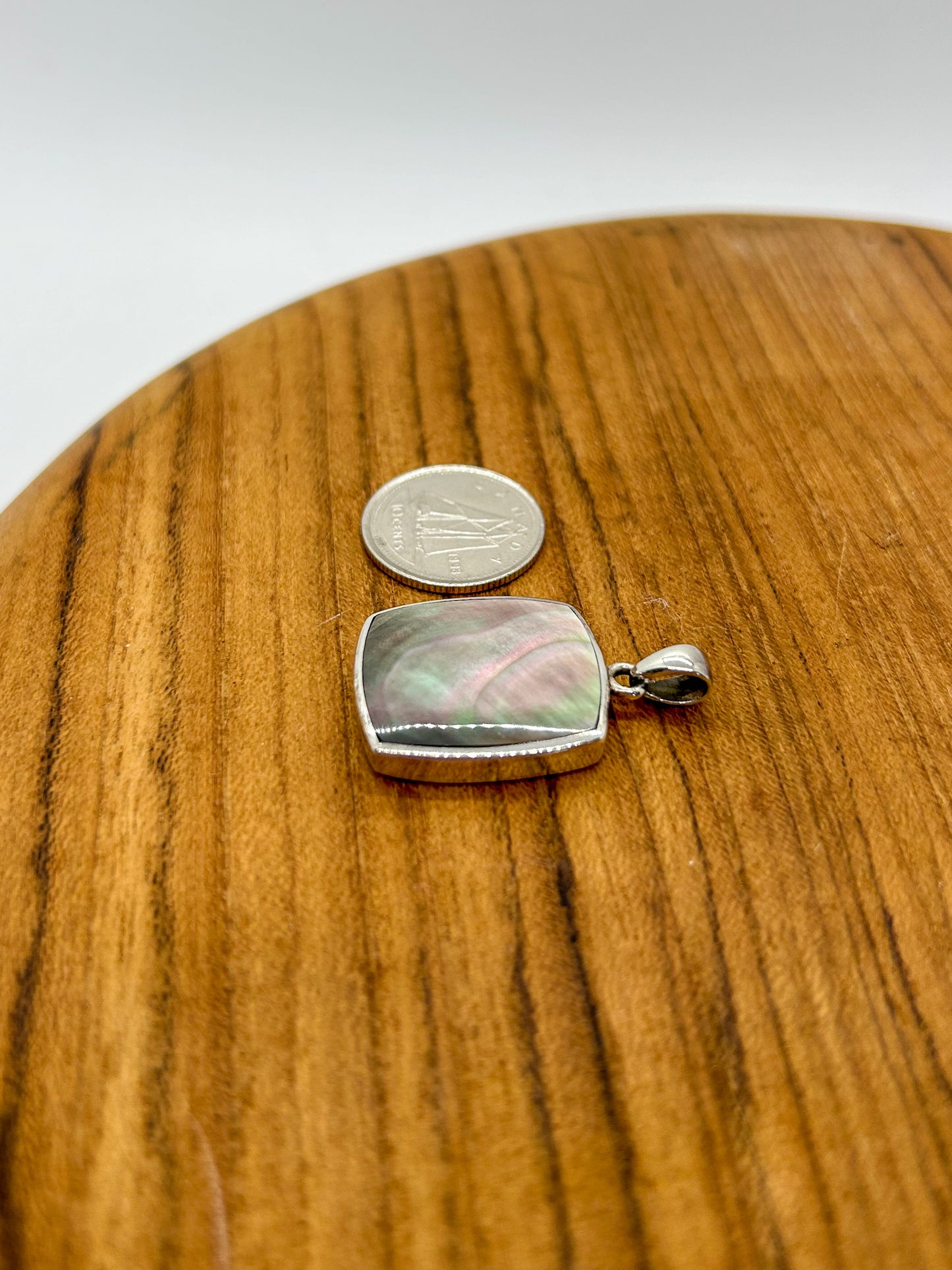 Black Mother of Pearl Pendant