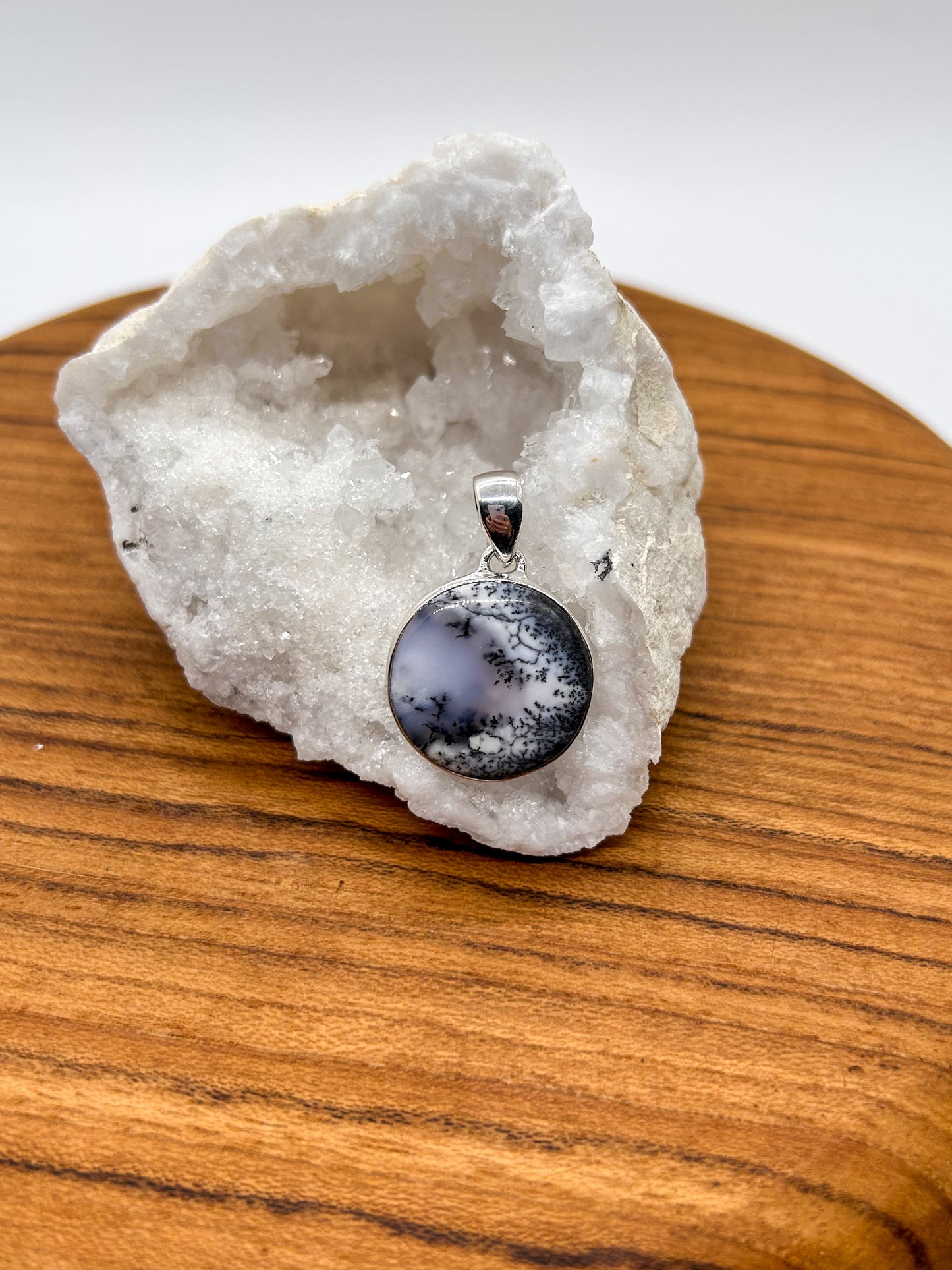 Dendritic Agate Medium Circular Pendant