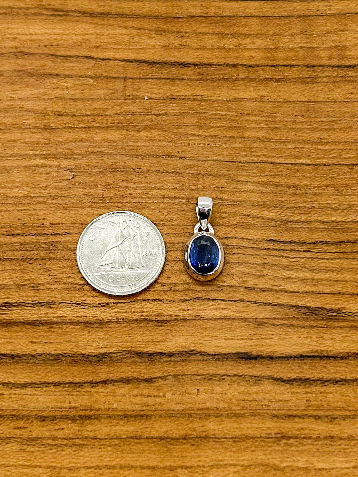 Dainty Kyanite Facetted Oval Pendant