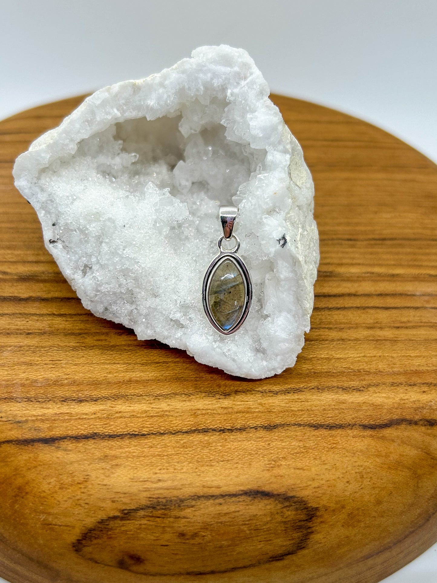 Marquise Cut Labradorite Pendant