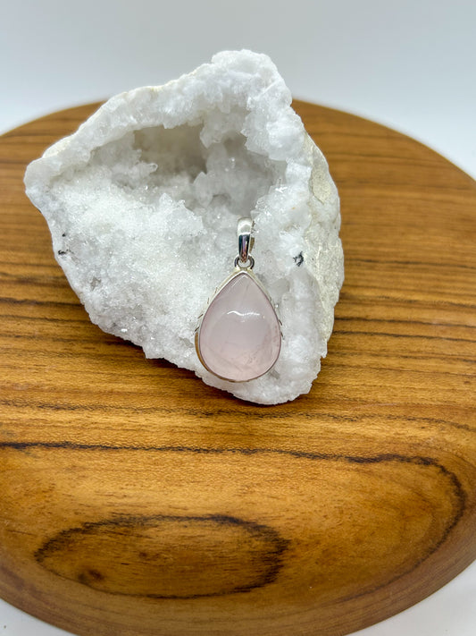 Rose Quartz Teardrop Pendant