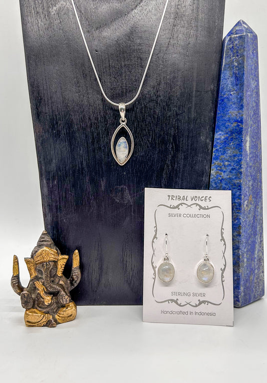 Moonstone Gift Set