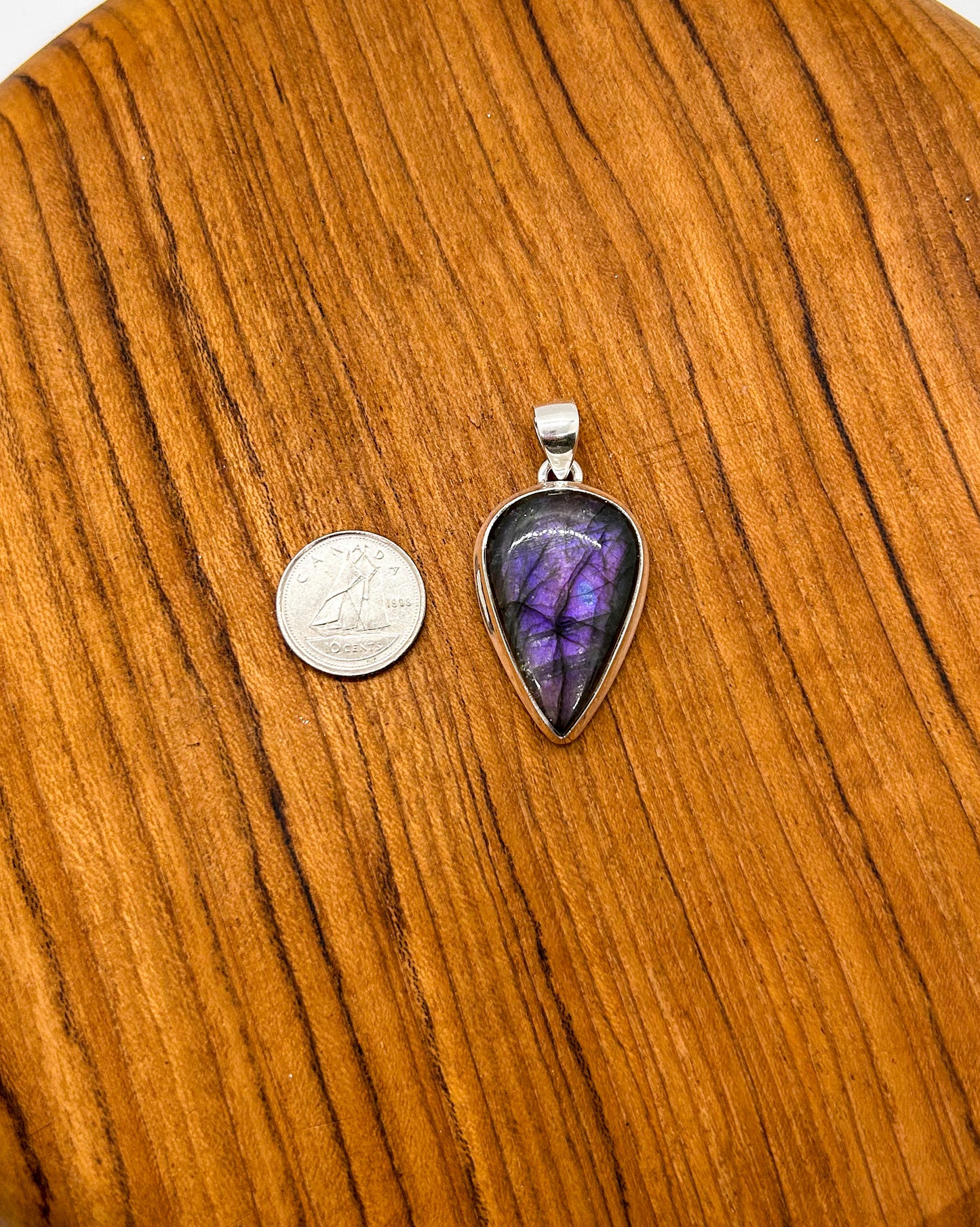 Pointed Purple Flash Labradorite Pendant