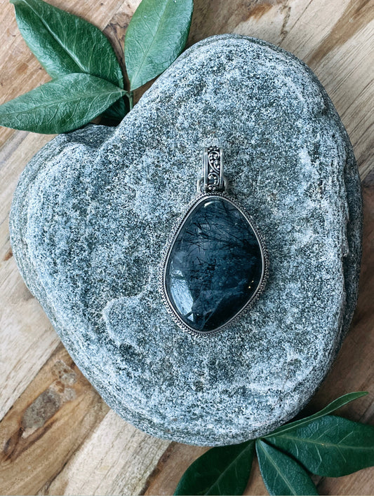 Tourmalinated Quartz Pendant - Heart Protector