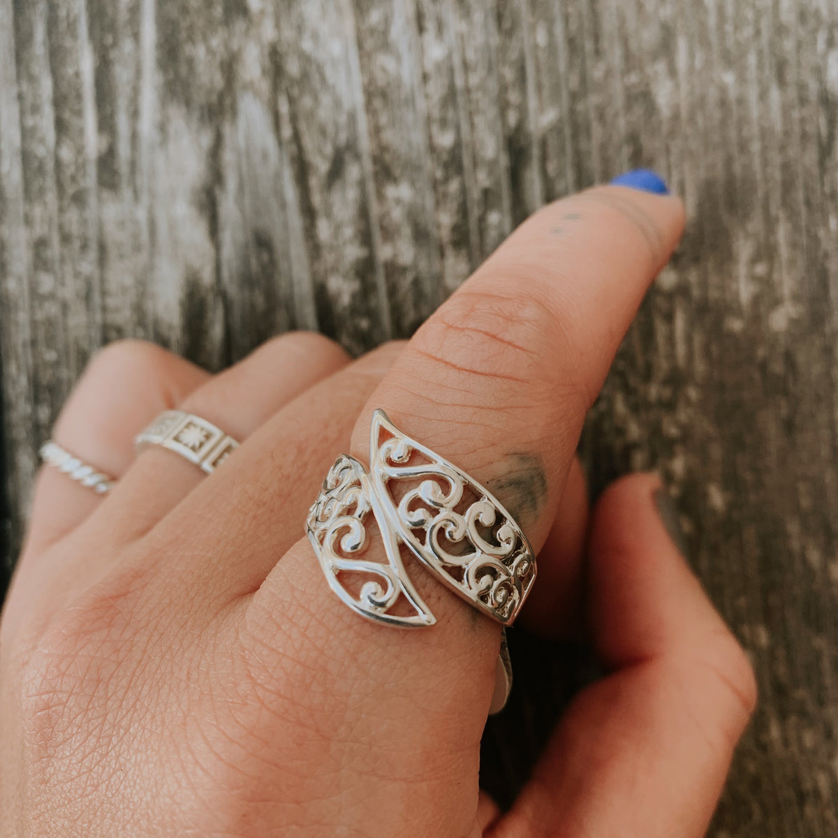 Sterling Silver Swirly Leaf Ring – Tribal Voices