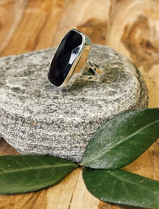 Faceted-Face Onyx Ring