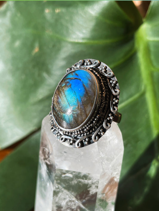 Antiquity Labradorite Ring