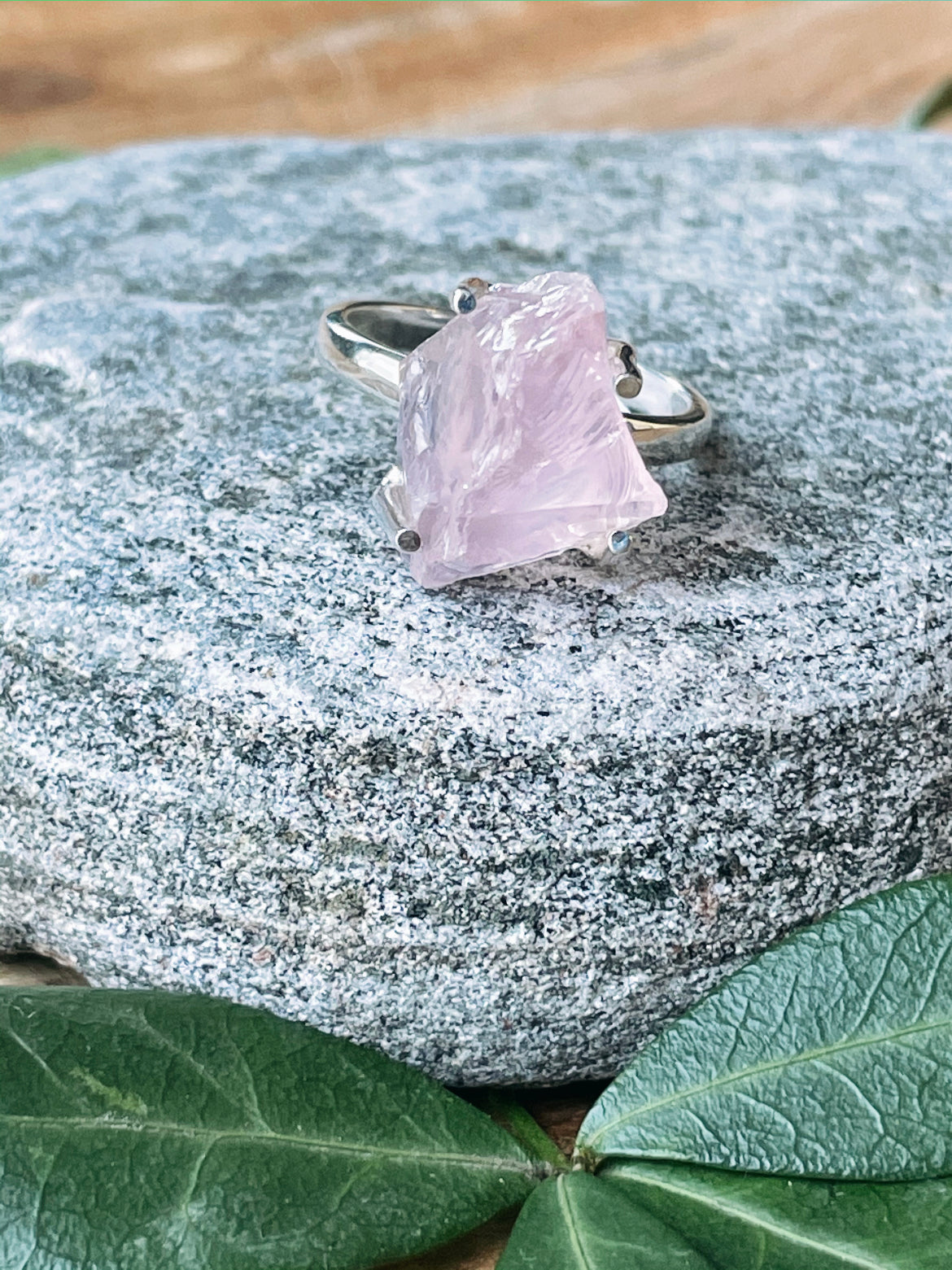 Large Raw-Stone Rose Quartz Ring