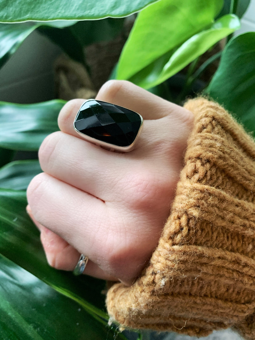 Faceted-Face Onyx Ring