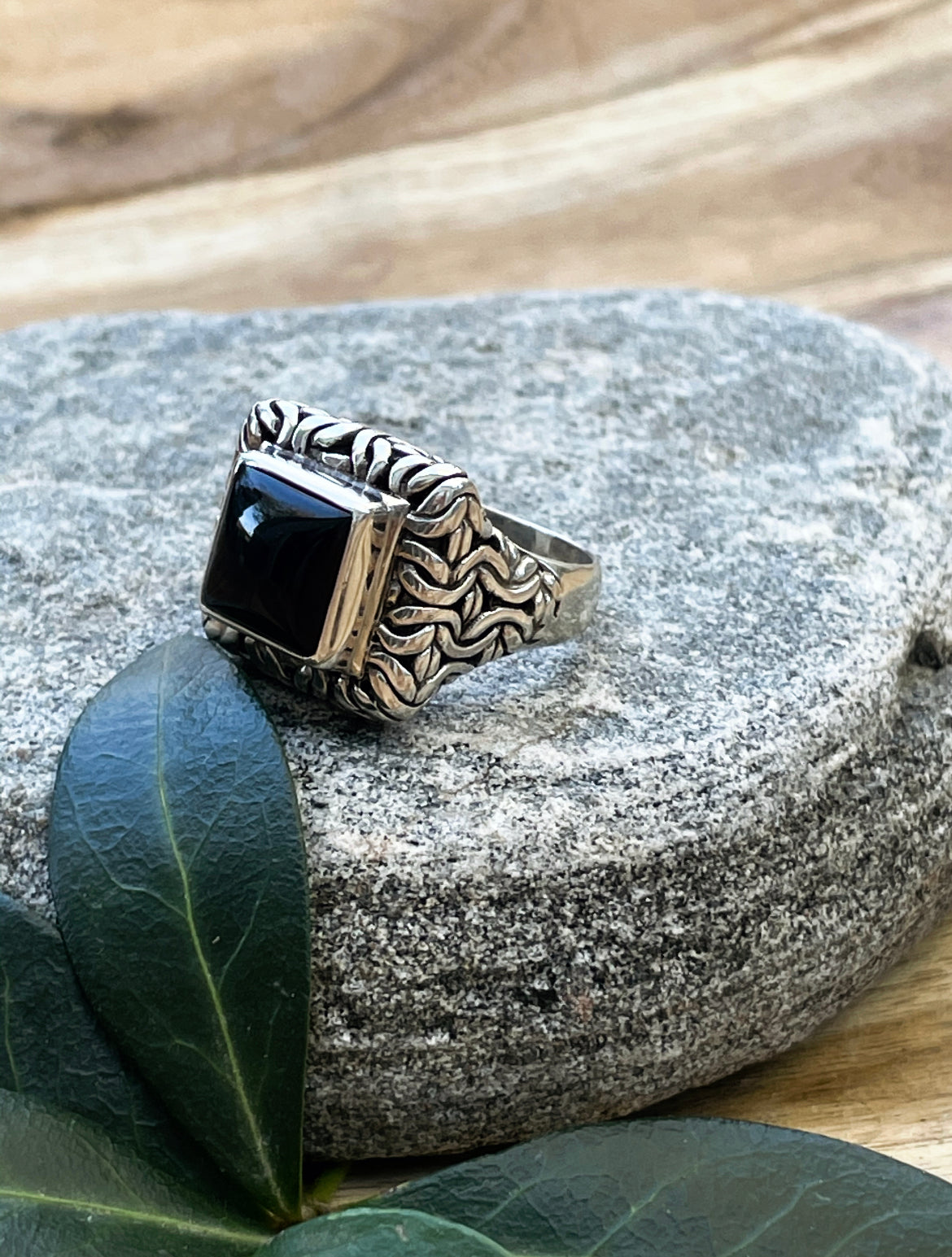 Regal Onyx Ring (Size 8)