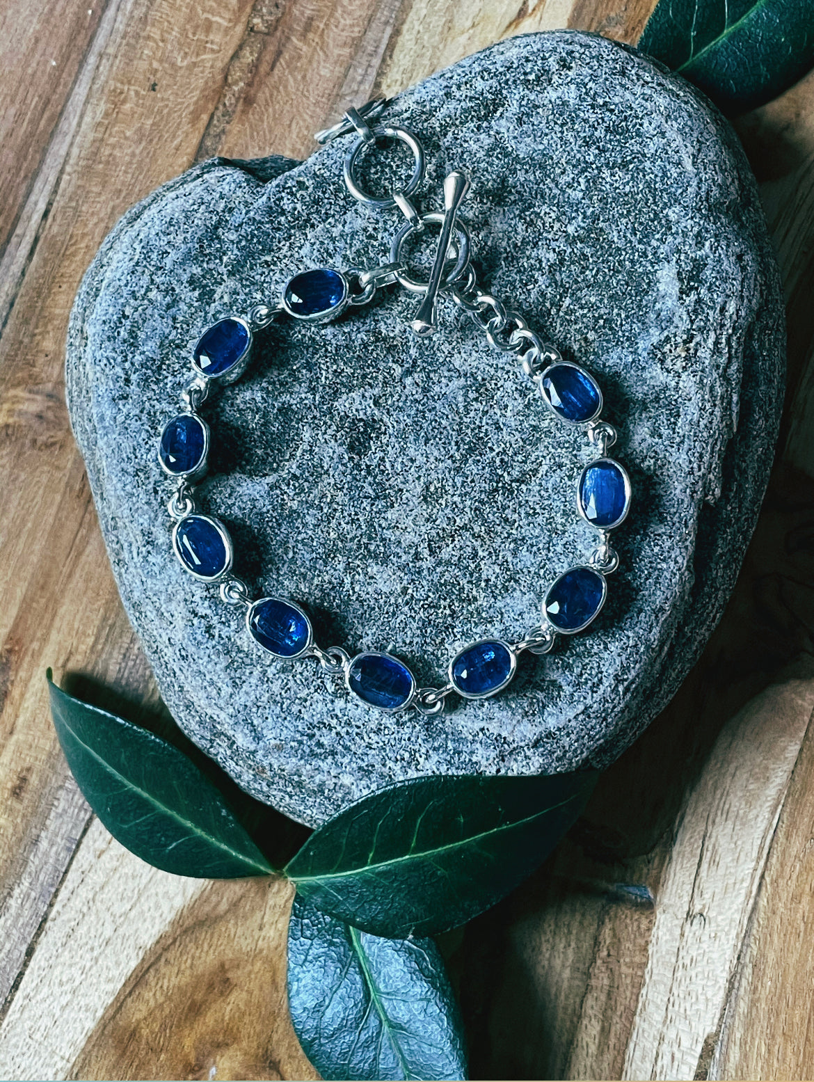 Calm Healer Kyanite Stone Bracelet