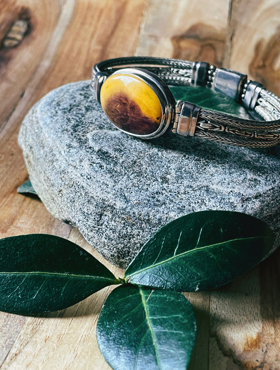 Single-Stone Mookaite Sterling Silver Bracelet